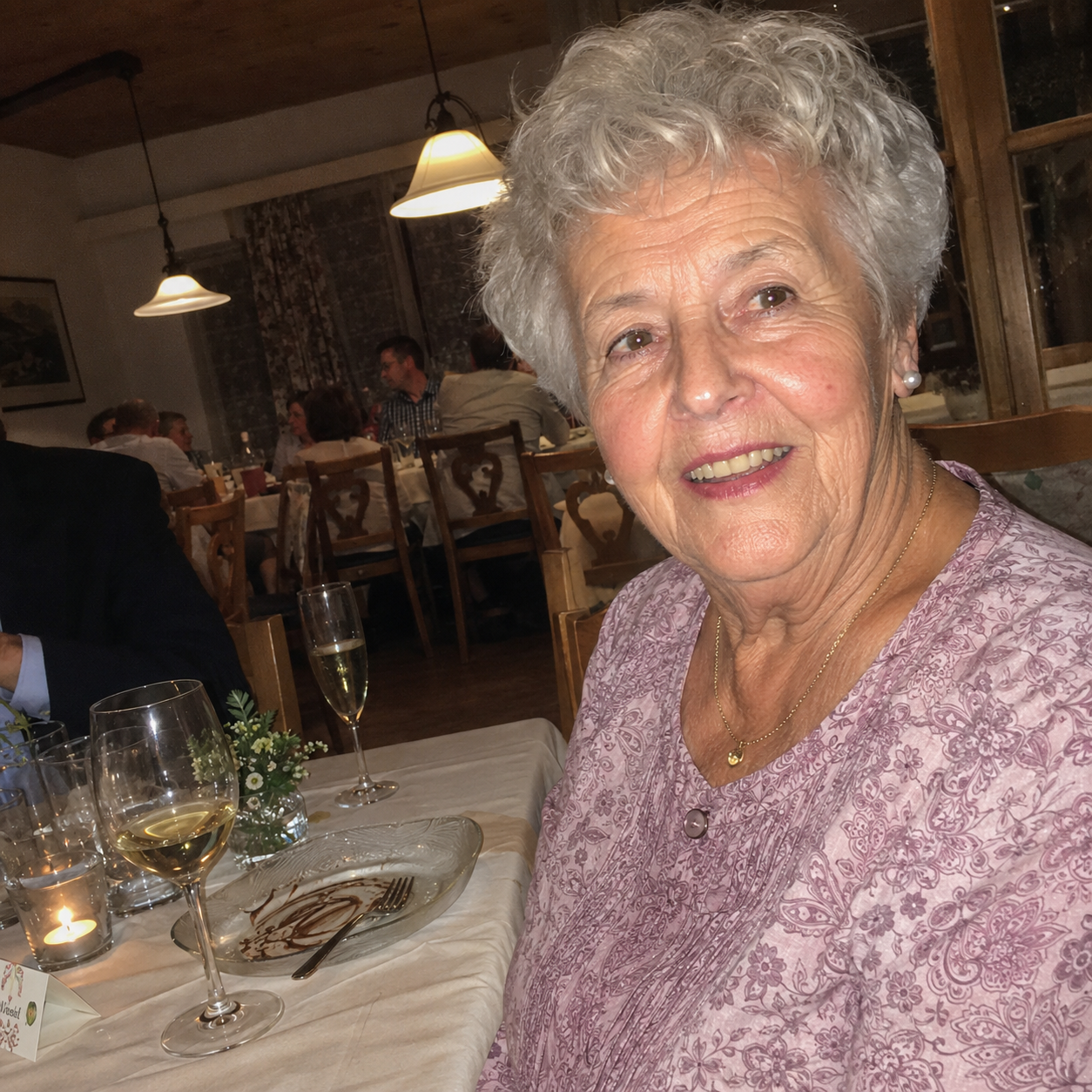Helen R., 71, Chicago